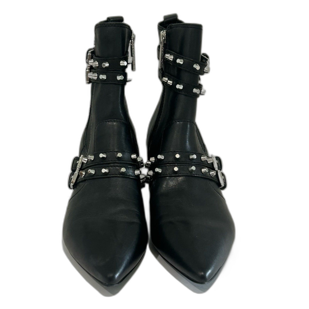 Kendall & Kylie Boots Women’s Size 9M Color Black Leather Silver Studded Ankle